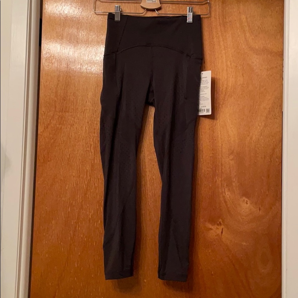 Lululemon Uncovered Strength HR Crop Leggings - Picture 11 of 13